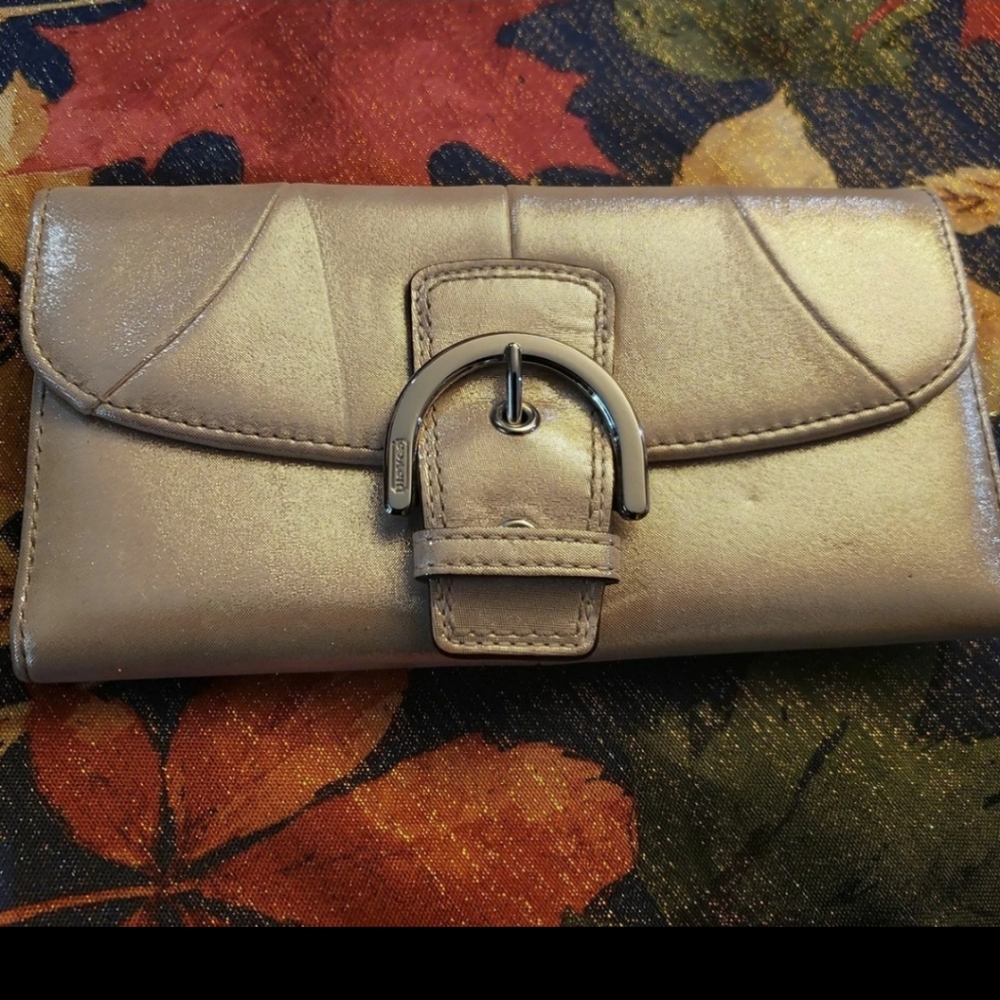 Coach wallet